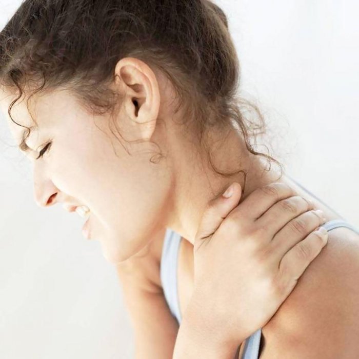 fájdalom a könyökízületben nyaki osteochondrozzal